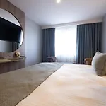 Buke Bomonti Hotel