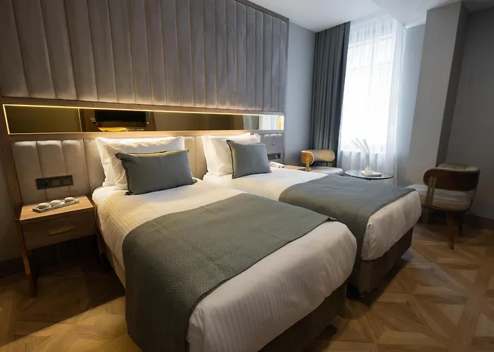 Buke Bomonti Hotell 4*