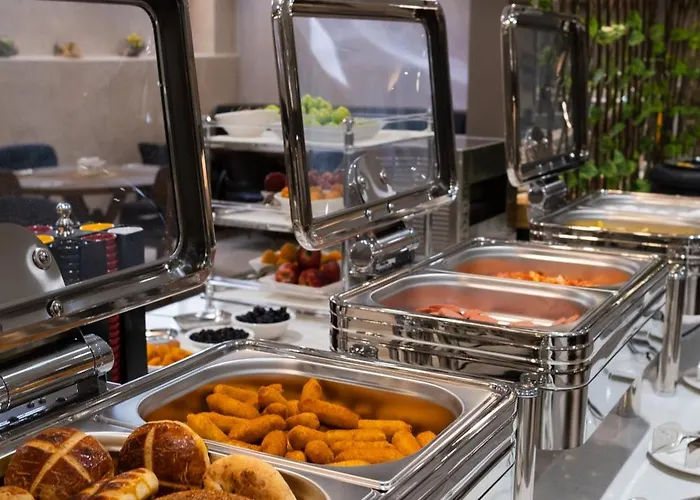 Buke Bomonti Hotell 4*