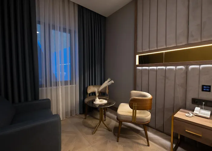 Buke Bomonti Hotell 4*